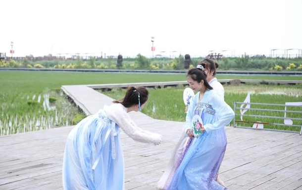 �������� �����ϣ�  ���Ͻ��� 153210redewm1i1v1bwiou