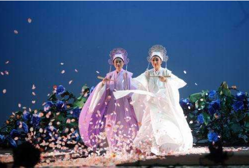 ��ף�����Ĵ�˵  ɢ����� 155747vrjzb5nncqryzr6t